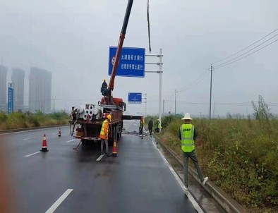 常德常德专业道路标牌施工